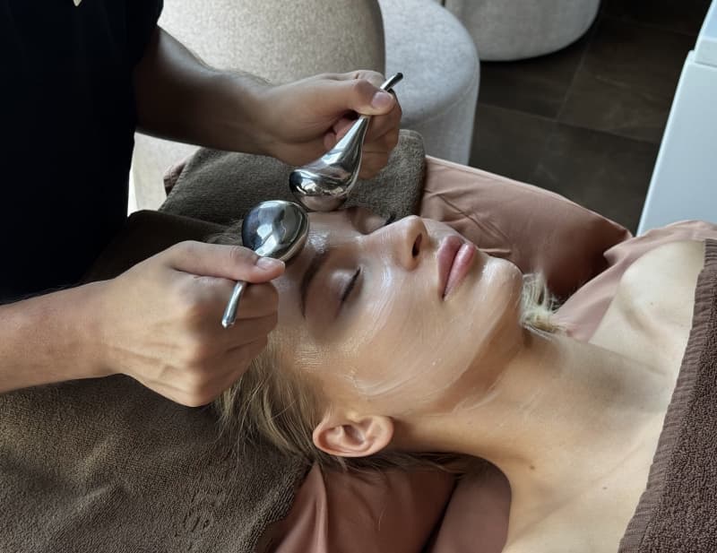 Hydration & Radiance Insta Glow