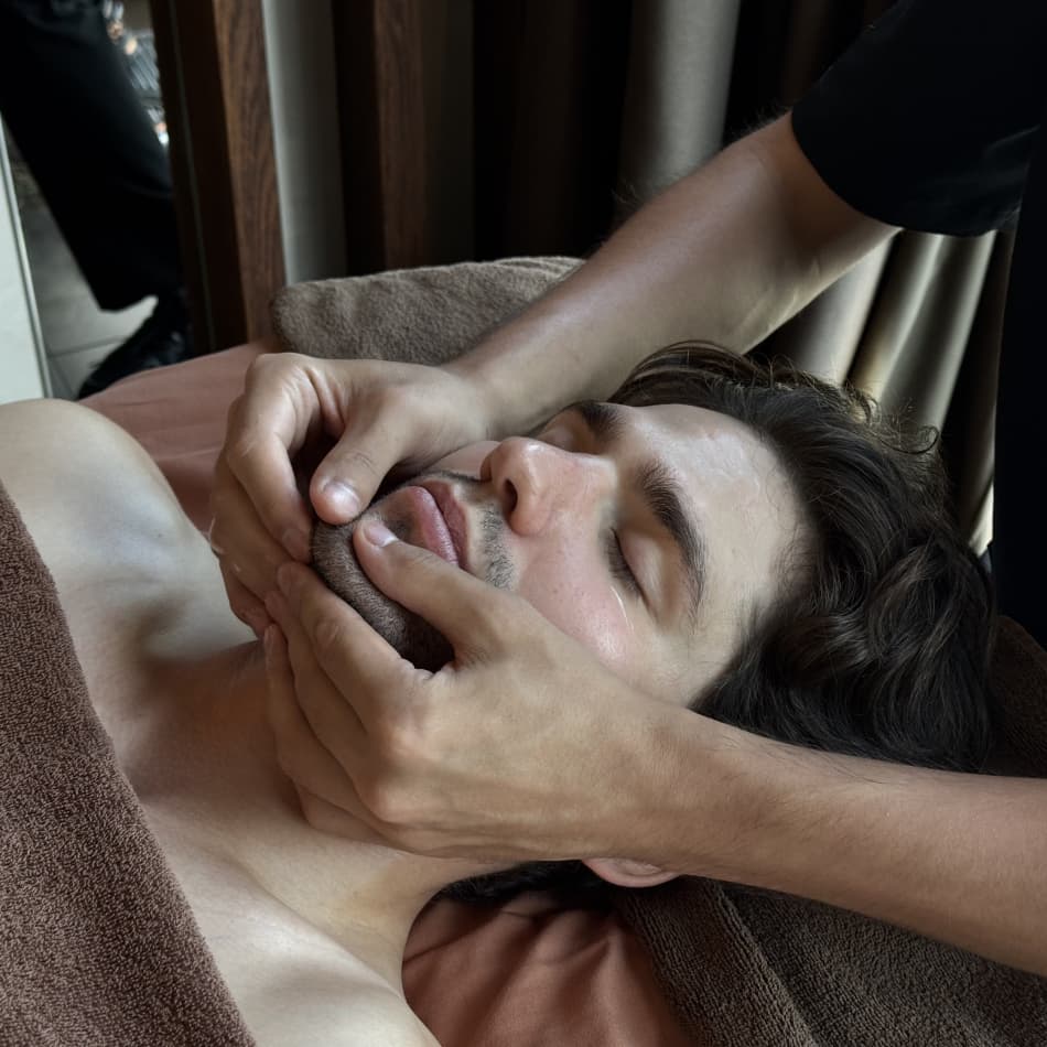 Classic oil / cream massage